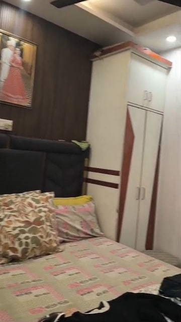 Bedroom in 3 BHK Builder Floor at Rohini Sector 25 – for Rent