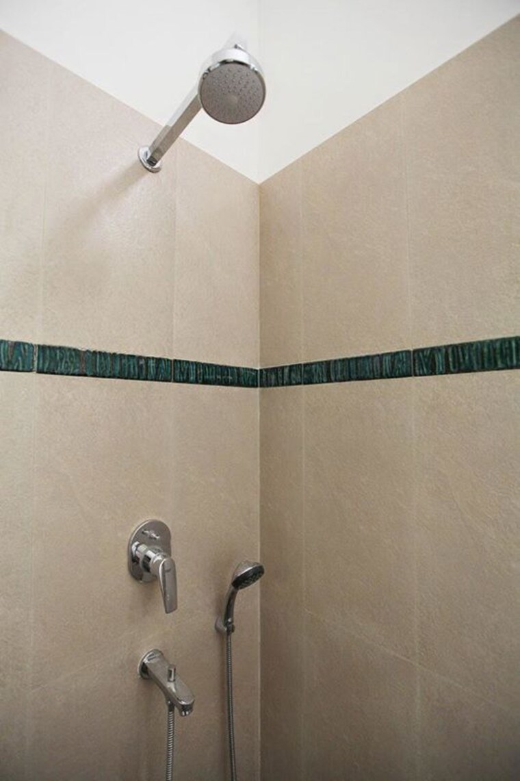 Bathroom, greater kailash 3 Bedroom 4500 Sq.Ft. Builder Floor In Greater Kailash Delhi 9737176