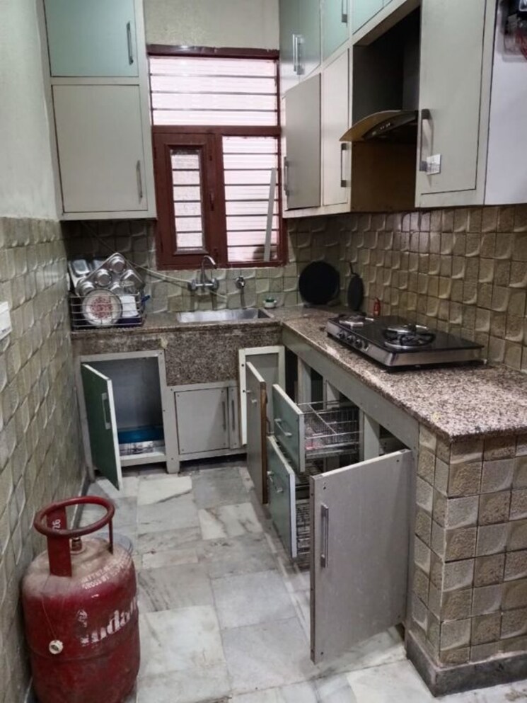 Kitchen, dhakoli 2 Bedroom 100 Sq.Yd. Builder Floor In Dhakoli Zirakpur 9737177