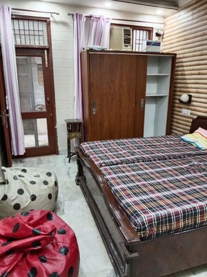 Bedroom in 2 BHK Builder Floor at Dhakoli – for Rent