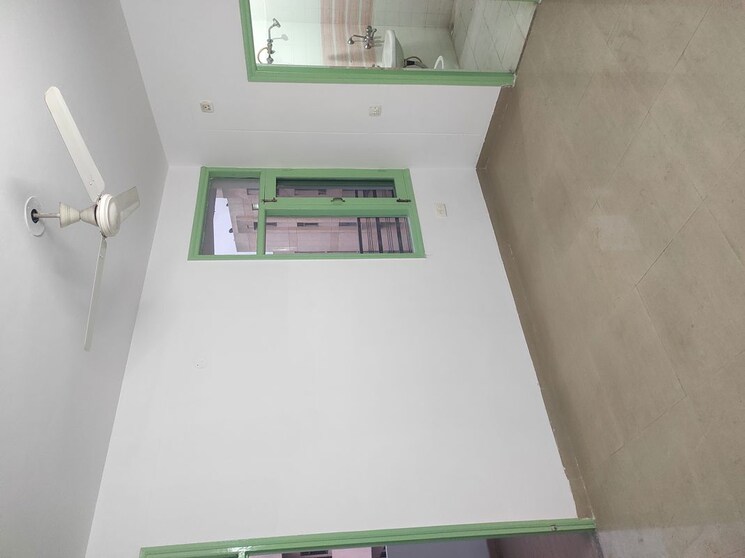 Bedroom, narkanda-apartment 2.5 Bedroom 1400 Sq.Ft. Builder Floor In Sector 31 Gurgaon 9737195