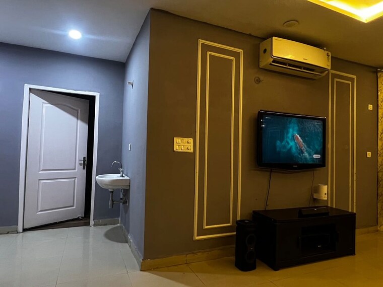 undefined, ansal-api-celebrity-gardens 3.5 Bedroom 1800 Sq.Ft. Apartment In Sushant Golf City Lucknow 9737196