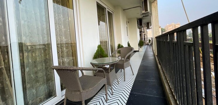 Balcony, the-suman-marvelous 3 Bedroom 1745 Sq.Ft. Apartment In Ramgarh Bhudda Zirakpur 9737201