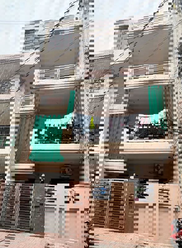 6+ BHK Independent House For Sale in Sector 10