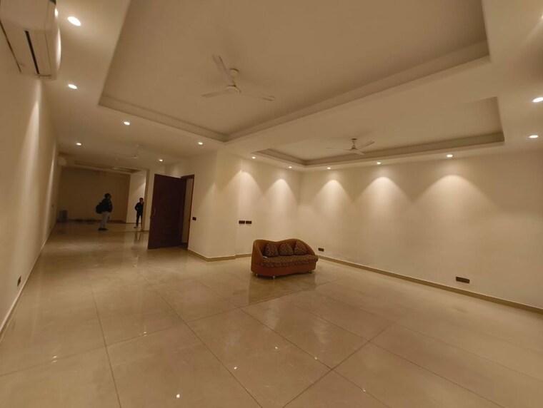 Floor Plan, greater kailash i Commercial Office Space 208 Sq.Yd. In Greater Kailash I Delhi 9737223