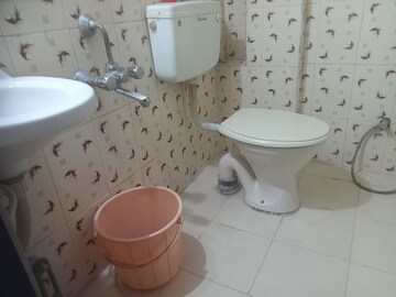 1 RK Builder Floor For Rent in Begumpet