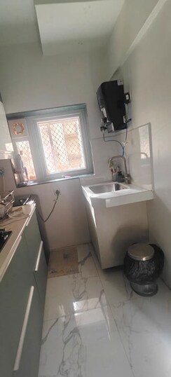 2 BHK Apartment For Rent in Vaibhav Apartment Prabhadevi
