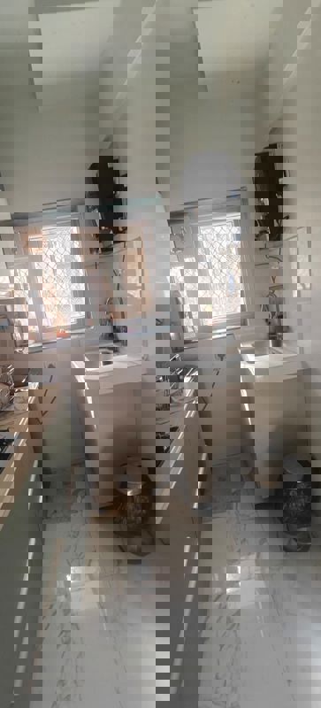 2 BHK Apartment For Rent in Vaibhav Apartment Prabhadevi