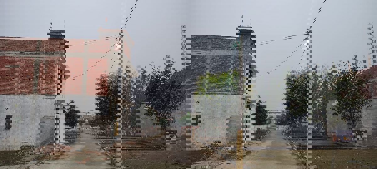 Plot For Sale in Mohanlalganj