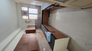 Kitchen in 2.5 BHK Apartment at Eldeco Green Meadows, Pi Greater Noida – for Sale