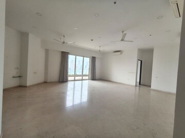 Building Lobby in 4 BHK Apartment at Indiabulls Sky, Lower Parel – for Sale