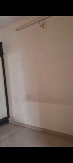 Room in 1 BHK Apartment at Amogh Adjure Apartment, Vile Parle East – for Rent