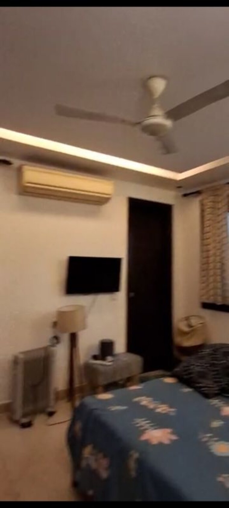 Living Room, sarvodaya enclave 3 Bedroom 200 Sq.Ft. Builder Floor In Sarvodaya Enclave Delhi 9737352