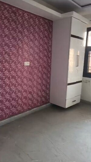 Room in 3 BHK Builder Floor at Rohini Sector 24 – for Sale