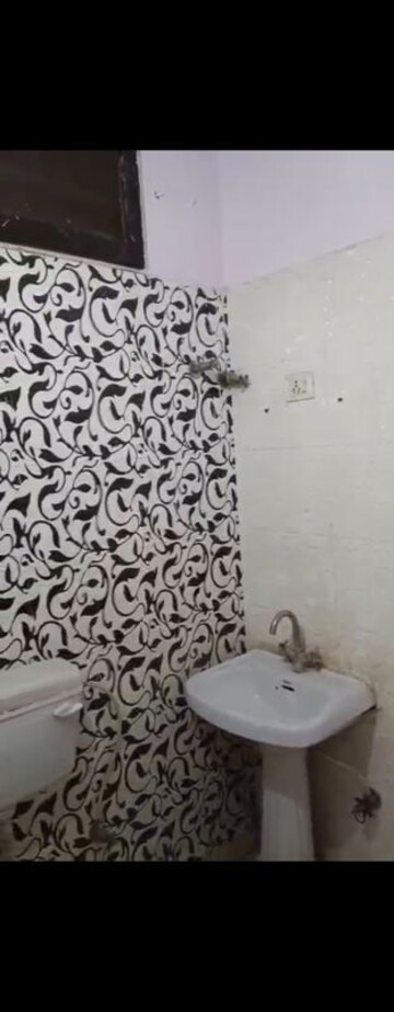 Bathroom in 2 BHK Builder Floor at Uttam Nagar – for Rent