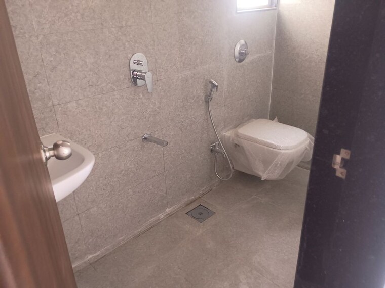 Bathroom, sinhagad road 2 Bedroom 1000 Sq.Ft. Apartment In Sinhagad Road Pune 9737373