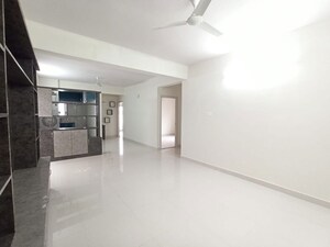 Room in 3 BHK Apartment at Abhee Nandana, Harlur – for Rent