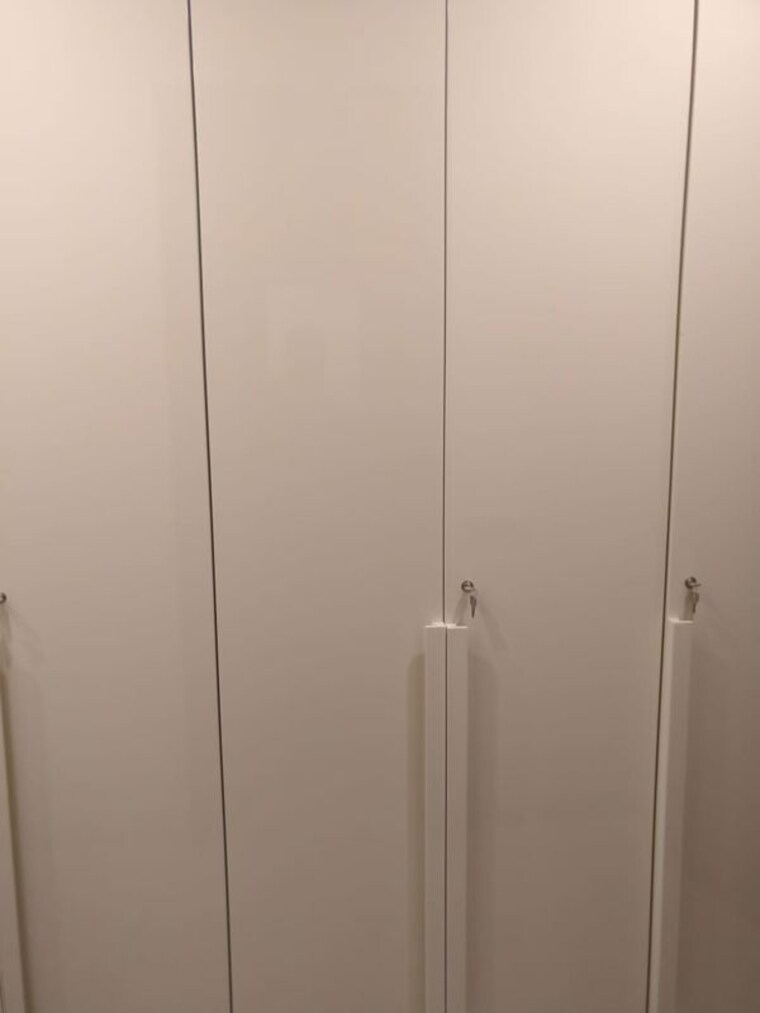 undefined, defence colony 3 Bedroom 288 Sq.Yd. Builder Floor In Defence Colony Delhi 9737421