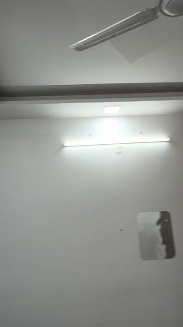 Room in 1 BHK Builder Floor at Rohini Sector 25 – for Sale