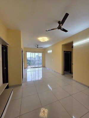 Room in 3 BHK Apartment at Countryside Raindance, Electronic City Phase I – for Rent