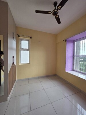 Room in 3 BHK Apartment at Countryside Raindance, Electronic City Phase I – for Rent