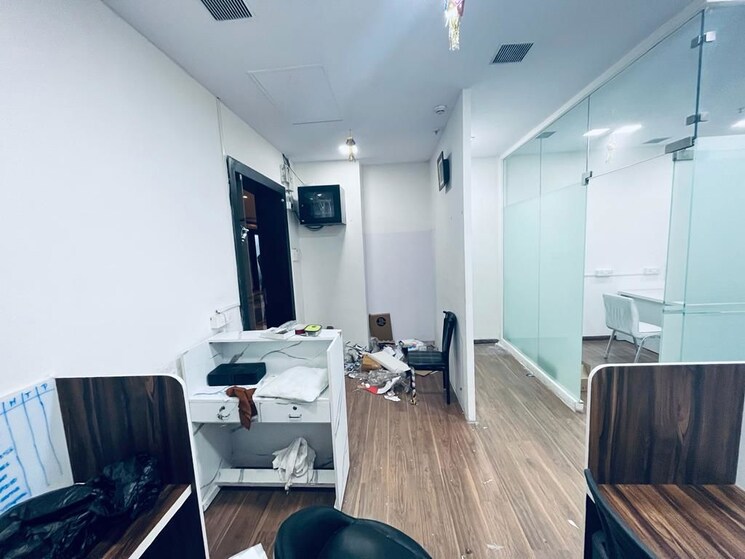 Team Area, neptune-eastern-business-district Commercial Office Space 700 Sq.Ft. In Bhandup West Mumbai 9737486