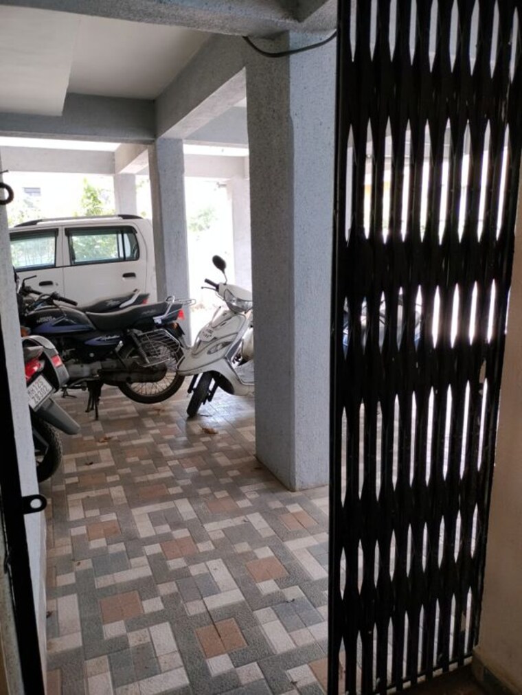 Parking, bavdhan 2 Bedroom 1000 Sq.Ft. Apartment In Bavdhan Pune 9737493