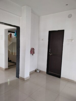 Room in 2 BHK Apartment at Bavdhan – for Rent