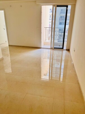 Room in 2 BHK Apartment at Signature The Millennia 2, Sector 37d – for Rent