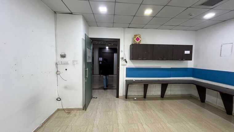  Parking, neptune-eastern-business-district Commercial Office Space 650 Sq.Ft. In Bhandup West Mumbai 9737497