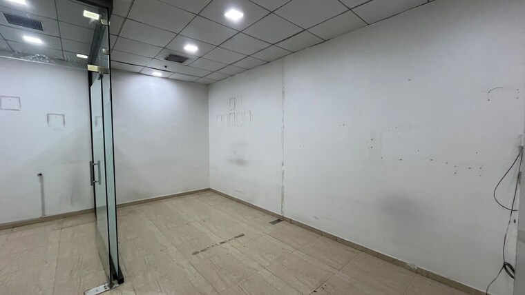 Room, neptune-eastern-business-district Commercial Office Space 650 Sq.Ft. In Bhandup West Mumbai 9737497