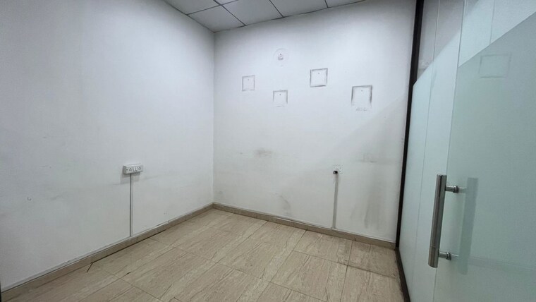 Room, neptune-eastern-business-district Commercial Office Space 650 Sq.Ft. In Bhandup West Mumbai 9737497