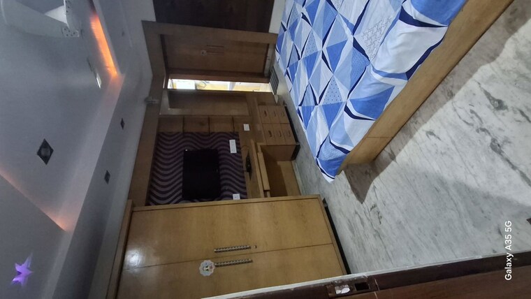 undefined, shankar nagar 3 Bedroom 1800 Sq.Ft. Apartment In Shankar Nagar Raipur 9737498