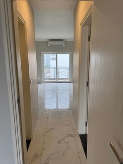 2.5 BHK + Study Room Apartment For Sale in Central Park Cerise Suites