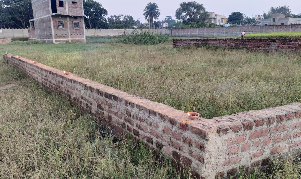 Plot For Sale in Gutuwa