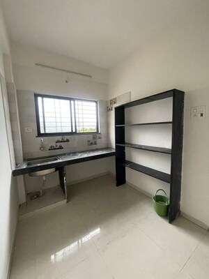 Room in 2 BHK Apartment at Bavdhan – for Rent