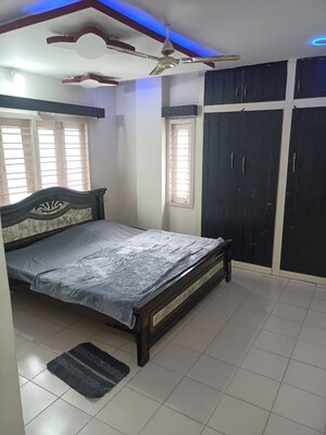 Bedroom in 3 BHK Apartment at Banjara Hills – for Rent
