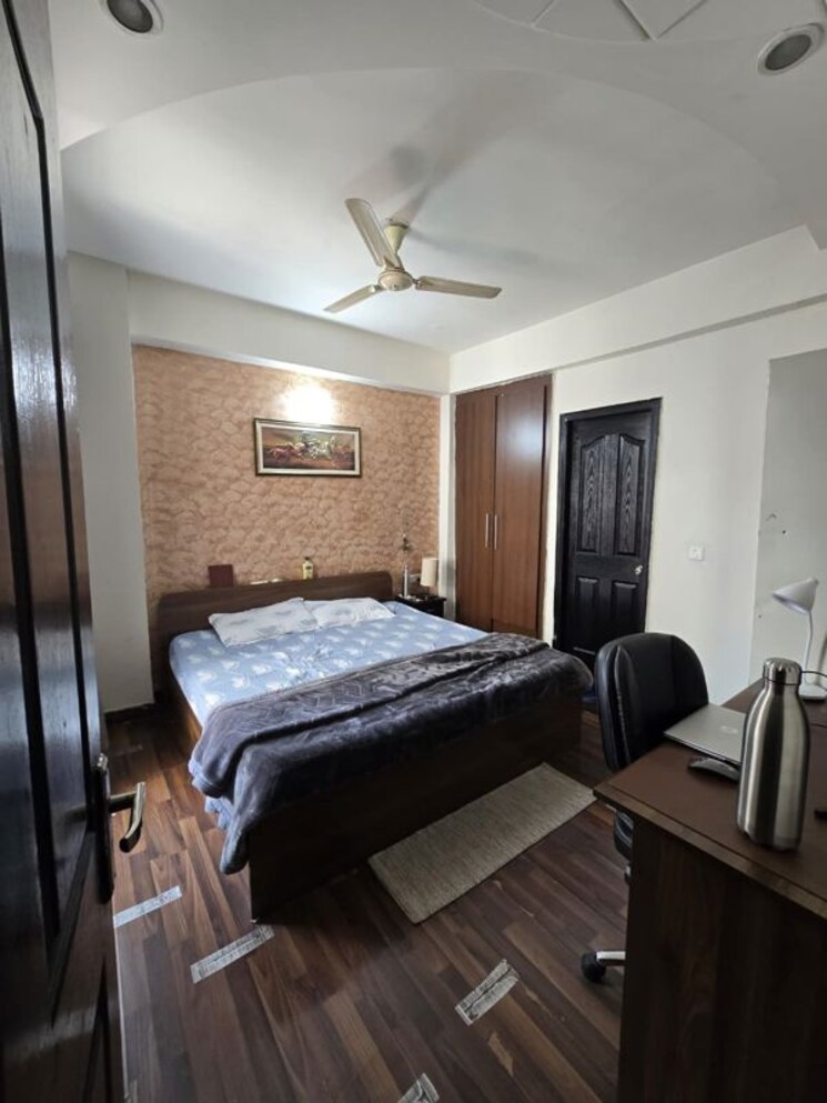 Bedroom, prateek-wisteria 2 Bedroom 955 Sq.Ft. Apartment In Sector 77 Noida 9737558