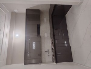 Building Lobby in 3 BHK Independent House at Gomti Nagar – for Rent