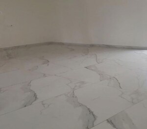 Room in 3 BHK Apartment at Matunga East – for Rent