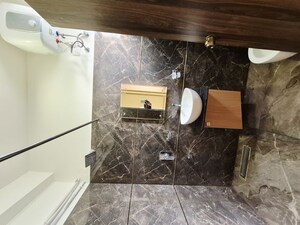 Furnished Amenities in 3 BHK Apartment at Banjara Hills – for Rent