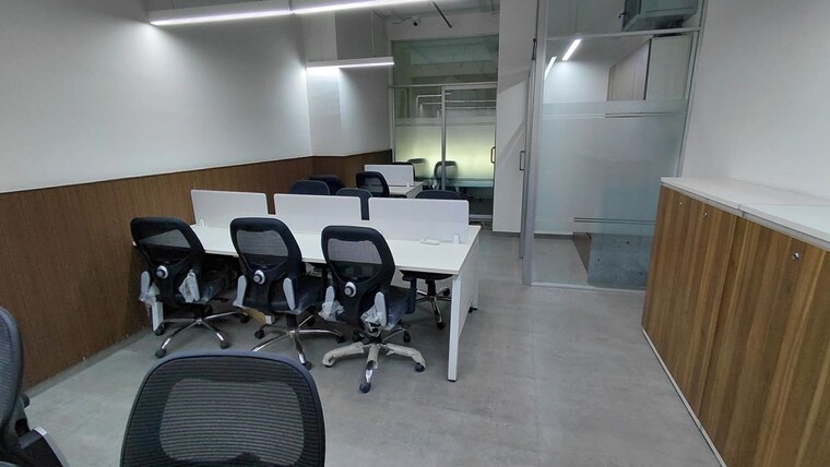 Team Area, maruti-millennium-tower Commercial Office Space in IT/SEZ 750 Sq.Ft. In Baner Pune 9737587