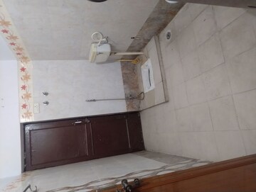 Master Bedroom in 3 BHK Independent House at Gomti Nagar – for Rent