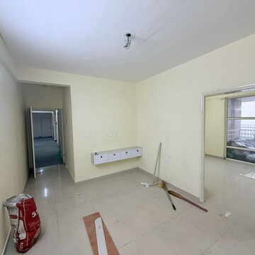 Room in 3 BHK Apartment at Pyramid Altia, Sector 70a – for Rent