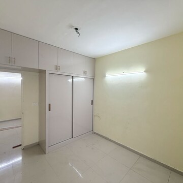 Room in 3 BHK Apartment at Pyramid Altia, Sector 70a – for Rent