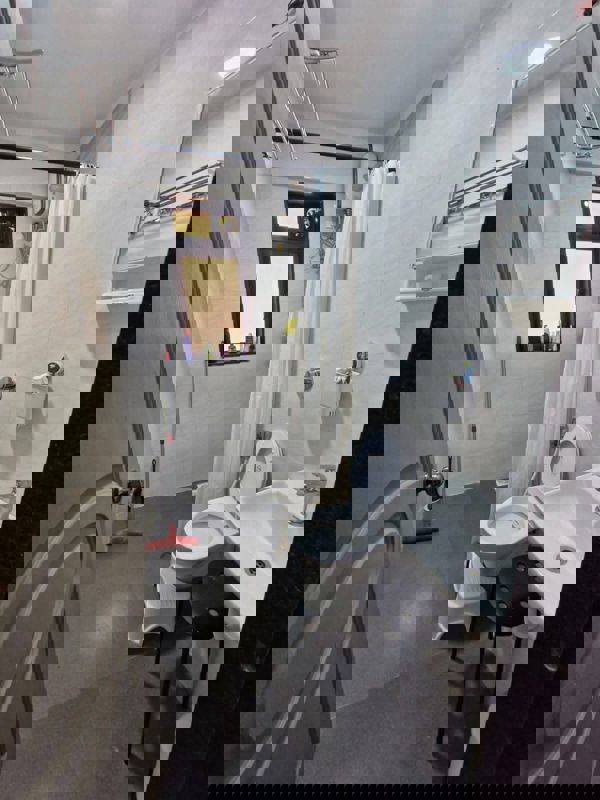 1 BHK + Pooja Room Apartment For Rent in Sona Apartment Bandra West