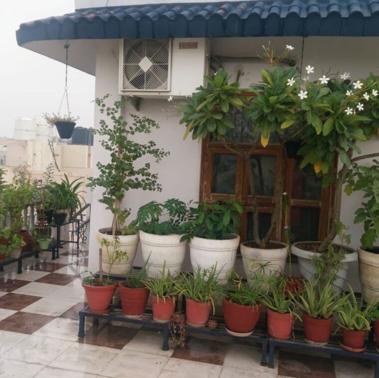 Exterior View, anamika-enclave 3 Bedroom 250 Sq.Yd. Builder Floor In Prem Nagar 2 Gurgaon 9737612