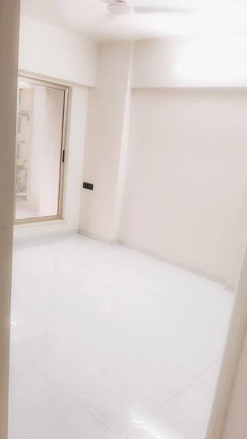 1 BHK Apartment For Sale in Shams Devraj Residency, Malad West