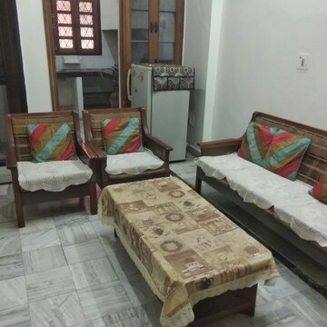 Living Room in 1 BHK Builder Floor at Sector 15 – for Rent