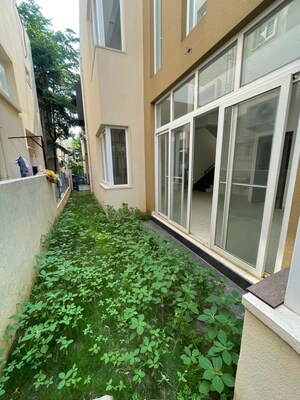 Balcony in 4 BHK Villa at Radhey Sancia, Tellapur – for Sale